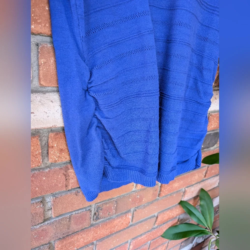 Sweater Blue Ribbed Crew Neck - Picture 6 of 12